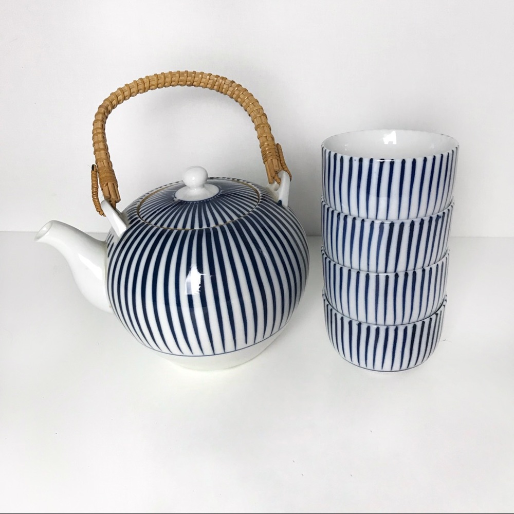 Mid Century Stripe Tea Pot Set w/ Wicker Handle